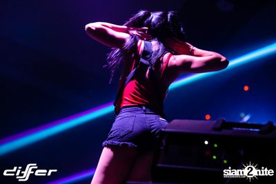 Halloween Weekend กับ DJ BL3ND ที่ ดิฟเฟอร์ ผับ พัทยา — photo 104