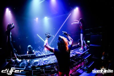 Halloween Weekend กับ DJ BL3ND ที่ ดิฟเฟอร์ ผับ พัทยา — photo 108