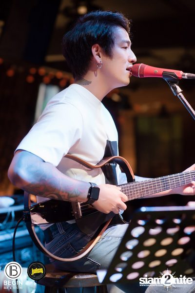 Budweiser นำเสนอ Younggu x Diamond ที่ บีกิน บาร์ — photo 7