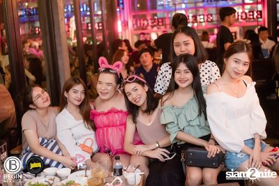 Budweiser นำเสนอ Younggu x Diamond ที่ บีกิน บาร์ — photo 42
