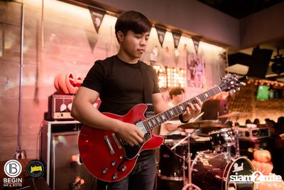 Budweiser นำเสนอ Younggu x Diamond ที่ บีกิน บาร์ — photo 50