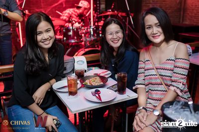 MEAN x Wine Bridge: We are so MEAN concert | Phloenchit — photo 27