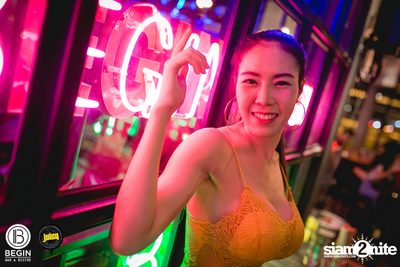 Wanyai x Monik ที่ บีกิน บาร์ — photo 42