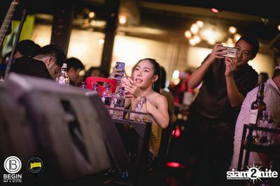 Wanyai x Monik ที่ บีกิน บาร์ — photo 79