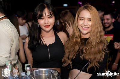 Friday Night at BARBARBAR — photo 25