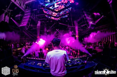 Friday Night at BARBARBAR — photo 47