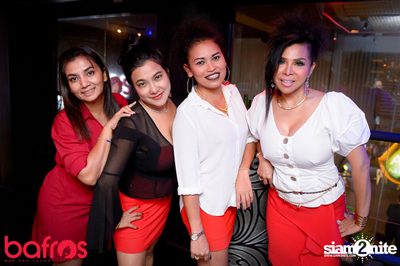 Friday Night at Bafros — photo 13