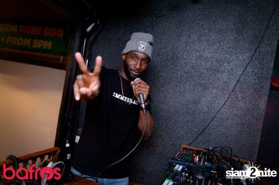 Friday Night at Bafros — photo 15