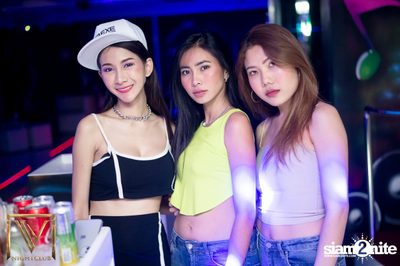 Saturday Night at V Nightclub — photo 3