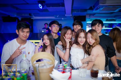 Saturday Night at V Nightclub — photo 43
