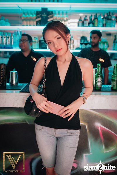 Saturday Night at V Nightclub — photo 76