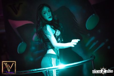 Saturday Night at V Nightclub — photo 83