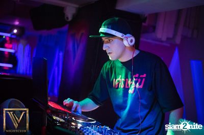 Saturday Night at V Nightclub — photo 90