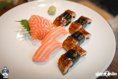 Saturday Night at Ainu Bar — photo 9