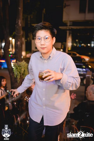 Saturday Night at Ainu Bar — photo 11