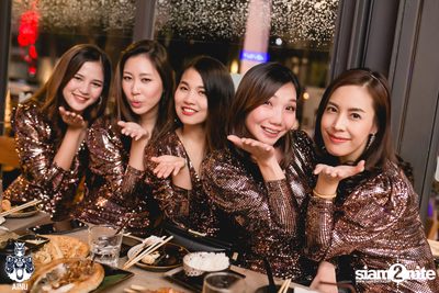 Saturday Night at Ainu Bar — photo 39