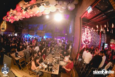 Saturday Night at Ainu Bar — photo 42