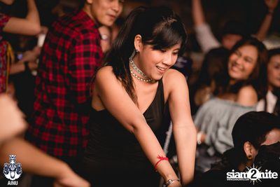 Saturday Night at Ainu Bar — photo 54