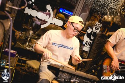 Saturday Night at Ainu Bar — photo 67
