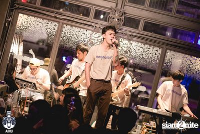 Saturday Night at Ainu Bar — photo 70