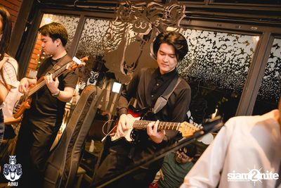 Saturday Night at Ainu Bar — photo 89