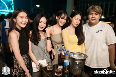 Saturday Night at BARBARBAR — photo 10