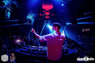 D15 Nights Freestyler presents Mike Cervello at Barbarbar — photo 76