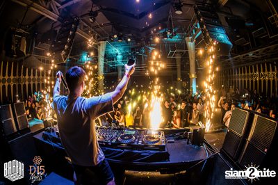 D15 Nights Freestyler presents Mike Cervello at Barbarbar — photo 119