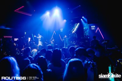 Pop Pongkool x Oat Pramote at Route66 Club — photo 7