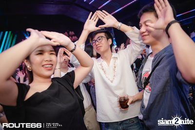 Pop Pongkool x Oat Pramote at Route66 Club — photo 9