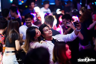 Loopers at The Club Khaosan — photo 31