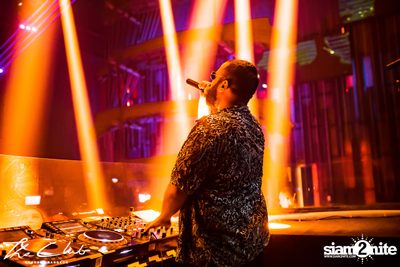 Loopers at The Club Khaosan — photo 119
