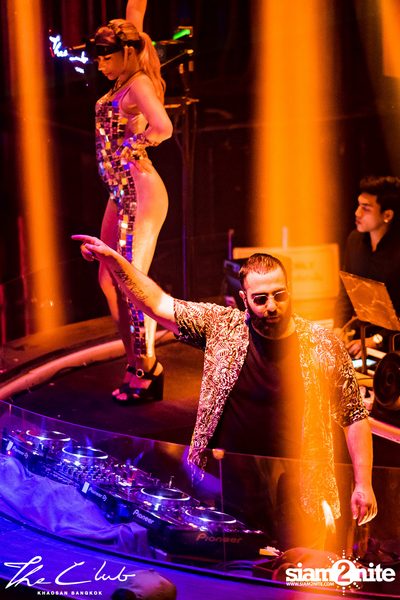 Loopers at The Club Khaosan — photo 158