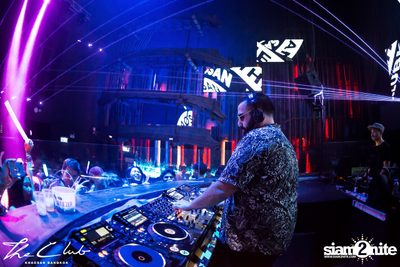 Loopers at The Club Khaosan — photo 176