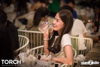 บุรินทร์ บุญวิสุทธิ์ ที่ ทอร์ช เรสเตอร์รอง แอนด์ บาร์ — photo 80