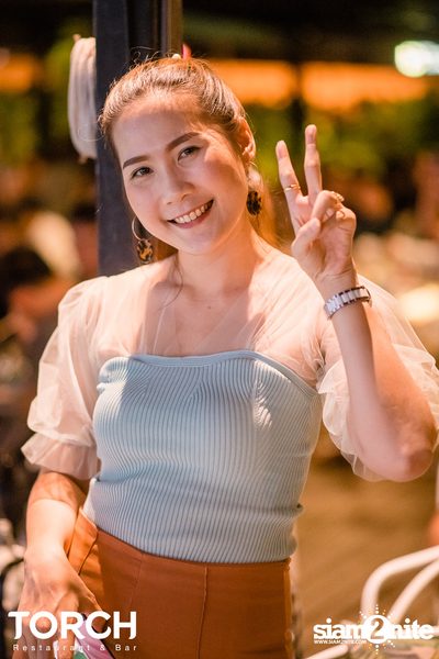 บุรินทร์ บุญวิสุทธิ์ ที่ ทอร์ช เรสเตอร์รอง แอนด์ บาร์ — photo 106