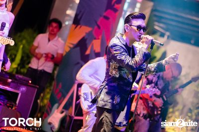 บุรินทร์ บุญวิสุทธิ์ ที่ ทอร์ช เรสเตอร์รอง แอนด์ บาร์ — photo 107