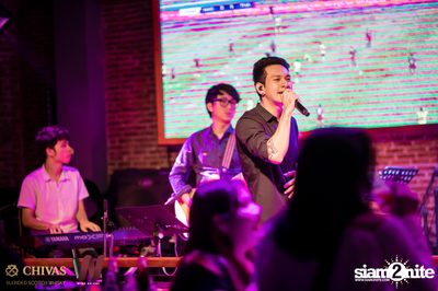 Meyou at Wine Bridge — photo 1