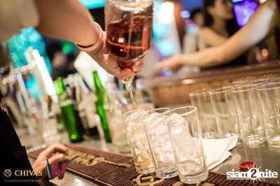 Meyou at Wine Bridge — photo 33