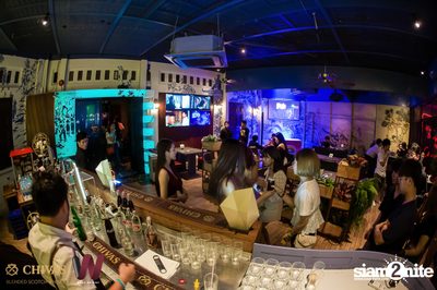 Meyou at Wine Bridge — photo 34