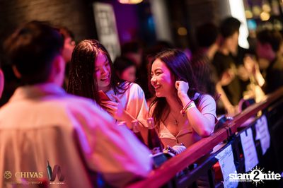 Meyou at Wine Bridge — photo 46