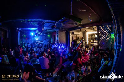 Meyou at Wine Bridge — photo 86