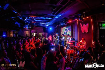 Meyou at Wine Bridge — photo 109
