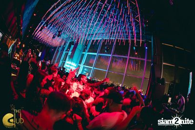 Crush Wednesdays ที่ เดอะคลับ แอท คอย — photo 54