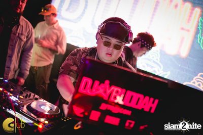 Crush Wednesdays ที่ เดอะคลับ แอท คอย — photo 77