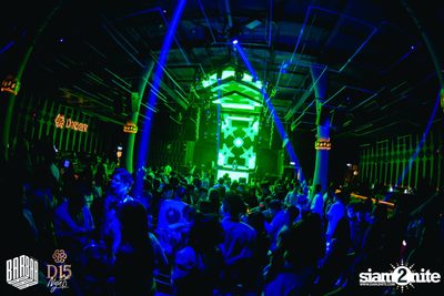 Friday Night at BARBARBAR — photo 29