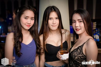 Friday Night at BARBARBAR — photo 32