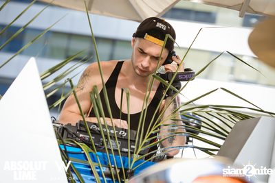 Tropical Escape Pool Party — photo 6
