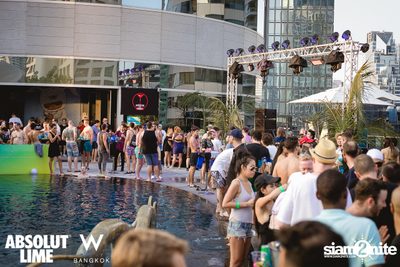 Tropical Escape Pool Party — photo 84