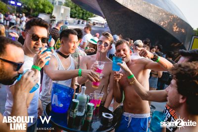 Tropical Escape Pool Party — photo 93